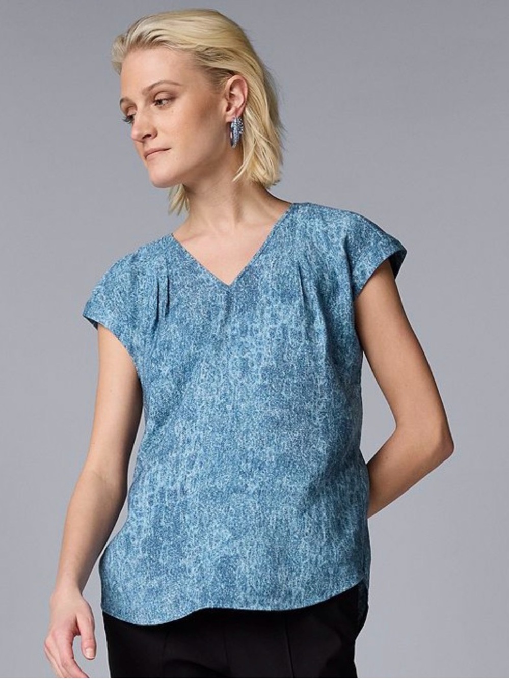 Women’s Simply Vera Vera Wang V Neck Top size XS NWT